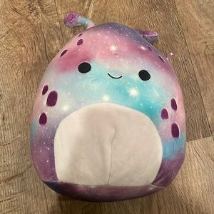 Alien Squishmallow